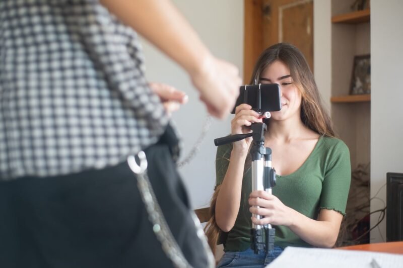 Best Phone Accessories for Content Creators: Essential Gear for Better Videos, Photos, and Live Streams